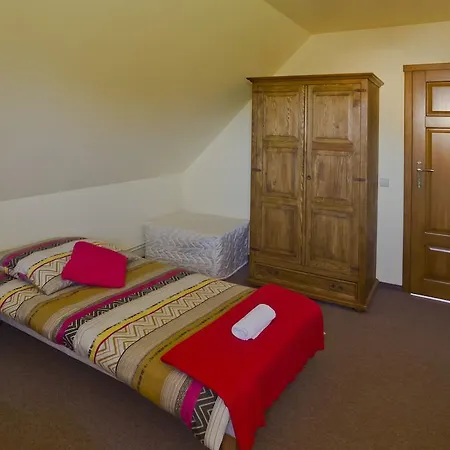 Domy Caloroczne Osada Na Gorce Ustrzyki Dolne Room photo