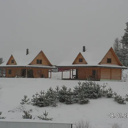 Domy Caloroczne Osada Na Gorce Ustrzyki Dolne Exterior photo